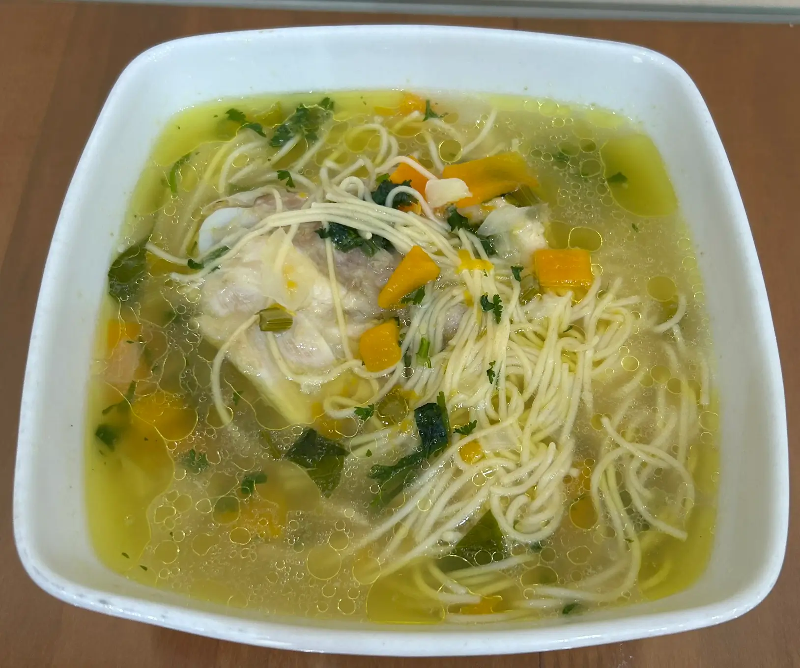 Caldo de Pollo