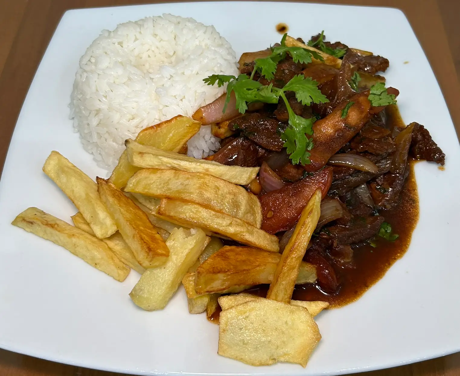 Lomo Saltado
